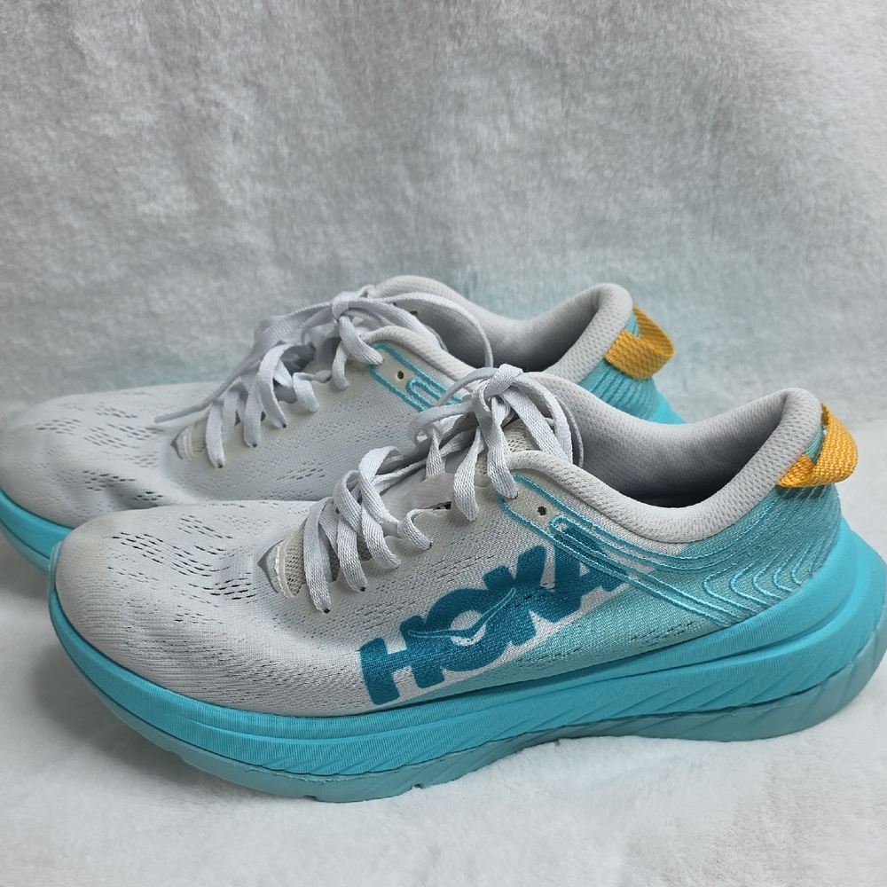 Hoka Carbon X